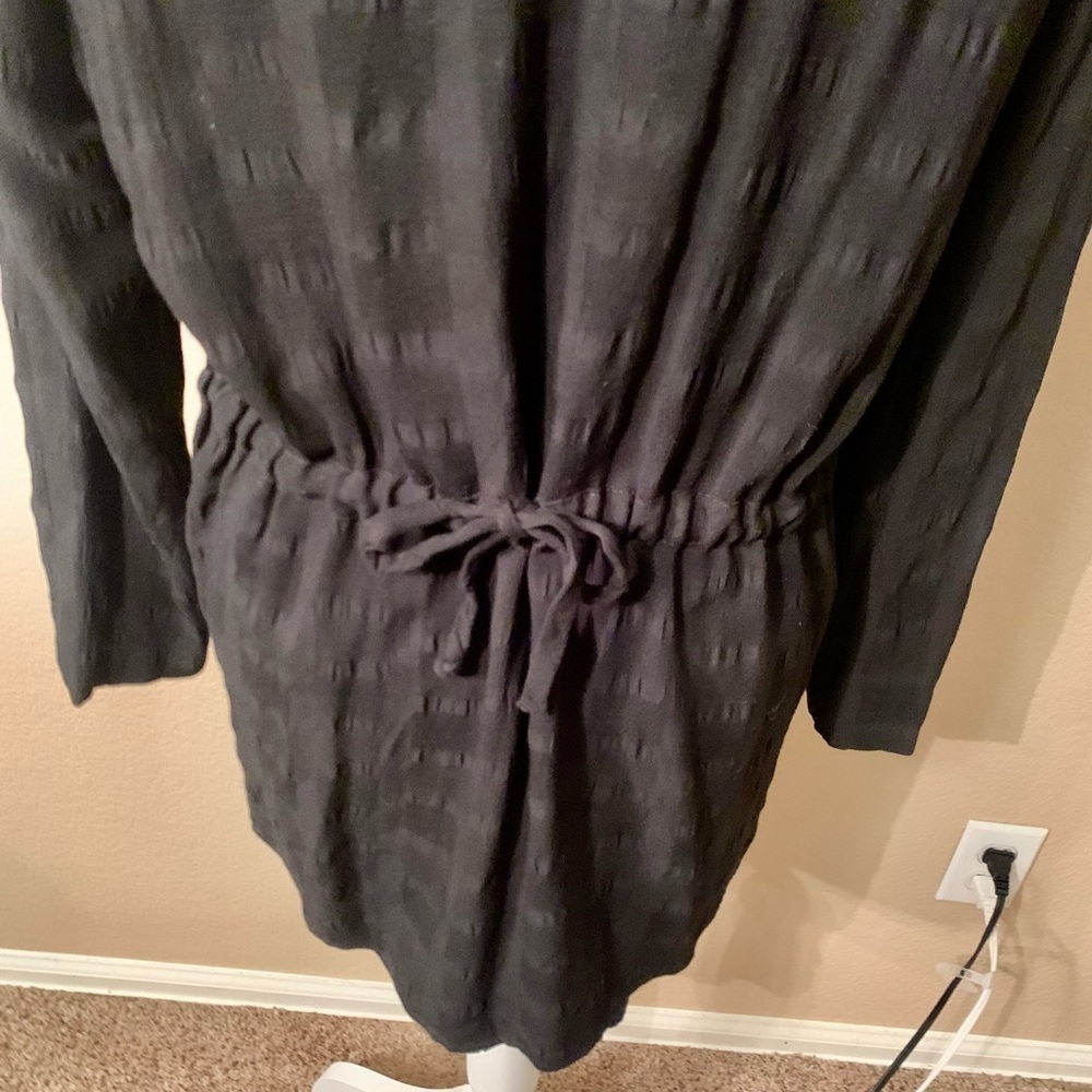 Vintage A.K.F. New York Long Rayon Blouse Medium Black Pattern Made in U.S.A. - Picture 9 of 15